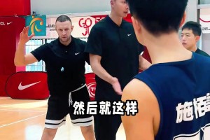 “韦德家人与山羊同框现身动画电影《奇迹梦之队》电影首映礼...